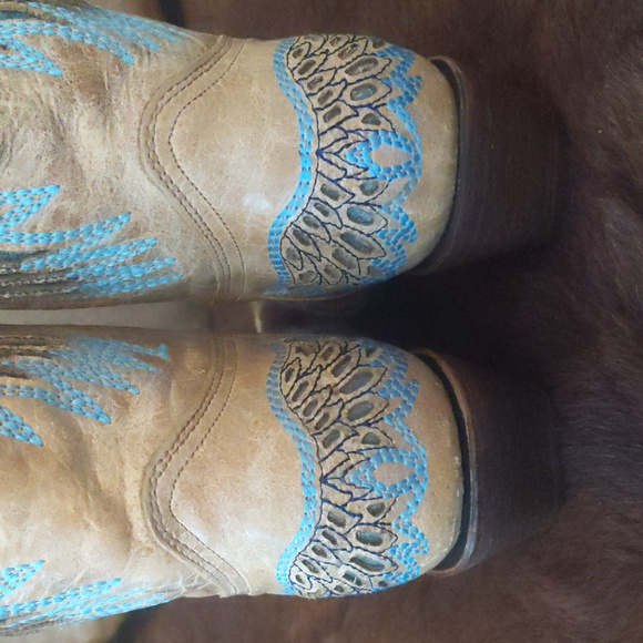 CORRAL A1976 distressed tan winged hearts & peace cowgirl western boots sz 6.5 - Picture 12 of 16